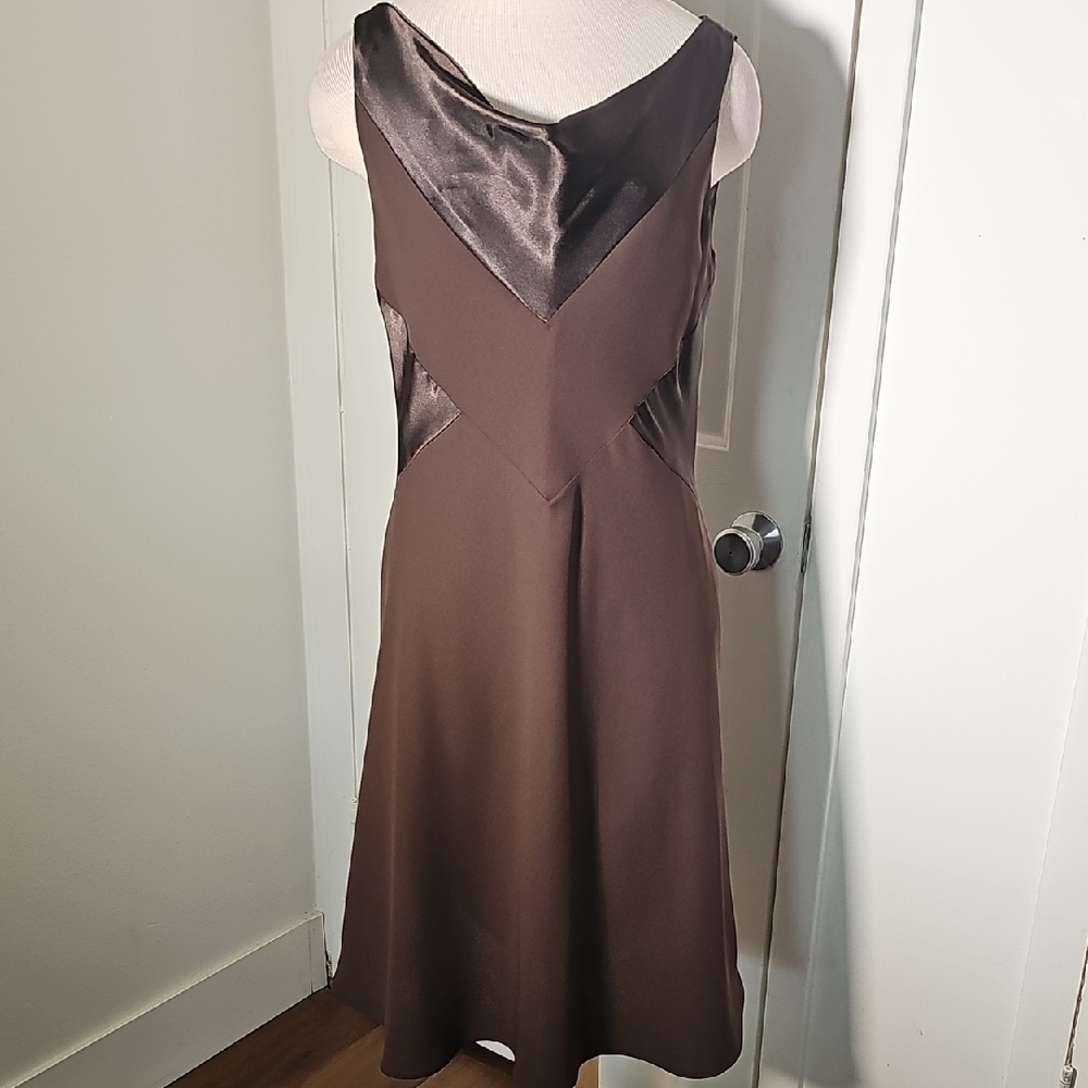 Evan-Picone Elegant Brown Sleeveless Dress. Cowel Neck Size 12. NWT.